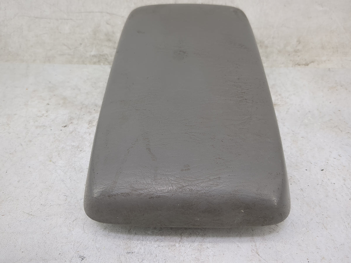 2003-2008 Toyota Corolla Center Console Armrest Cover Lid Fits Fits 2003 2004 2005 2006 2007 2008 OEM Used Auto Parts - Oemu