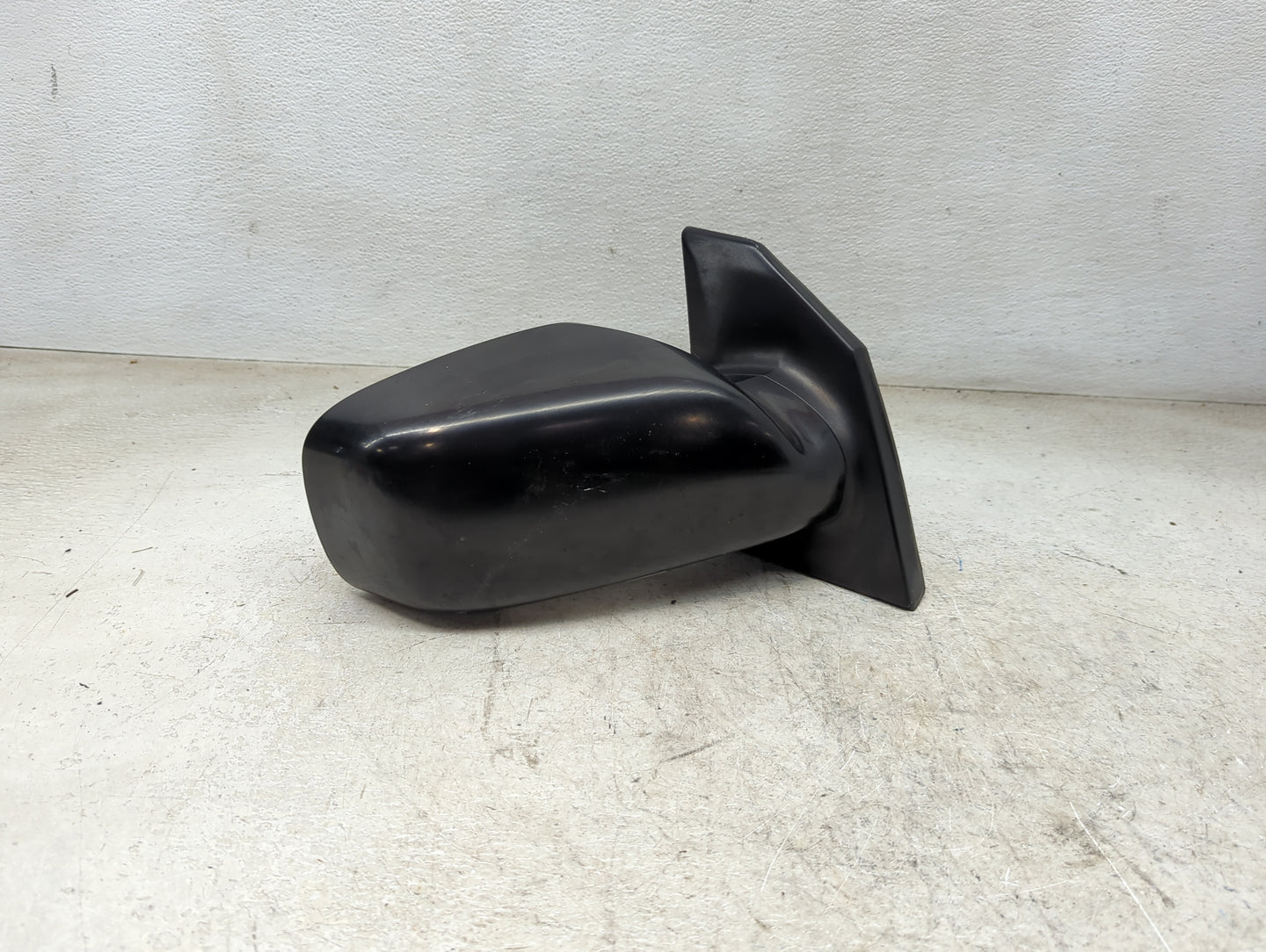 2003-2008 Toyota Corolla Passenger Side View Mirror - Right Door Mirror OEM Used - Oemusedautoparts1.com