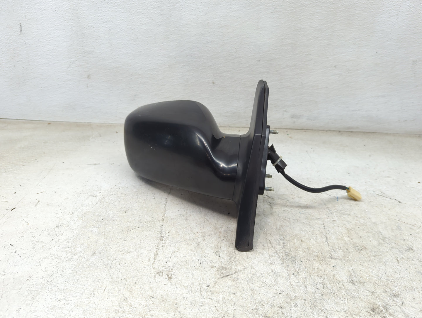 2003-2008 Toyota Corolla Passenger Side View Mirror - Right Door Mirror OEM Used - Oemusedautoparts1.com