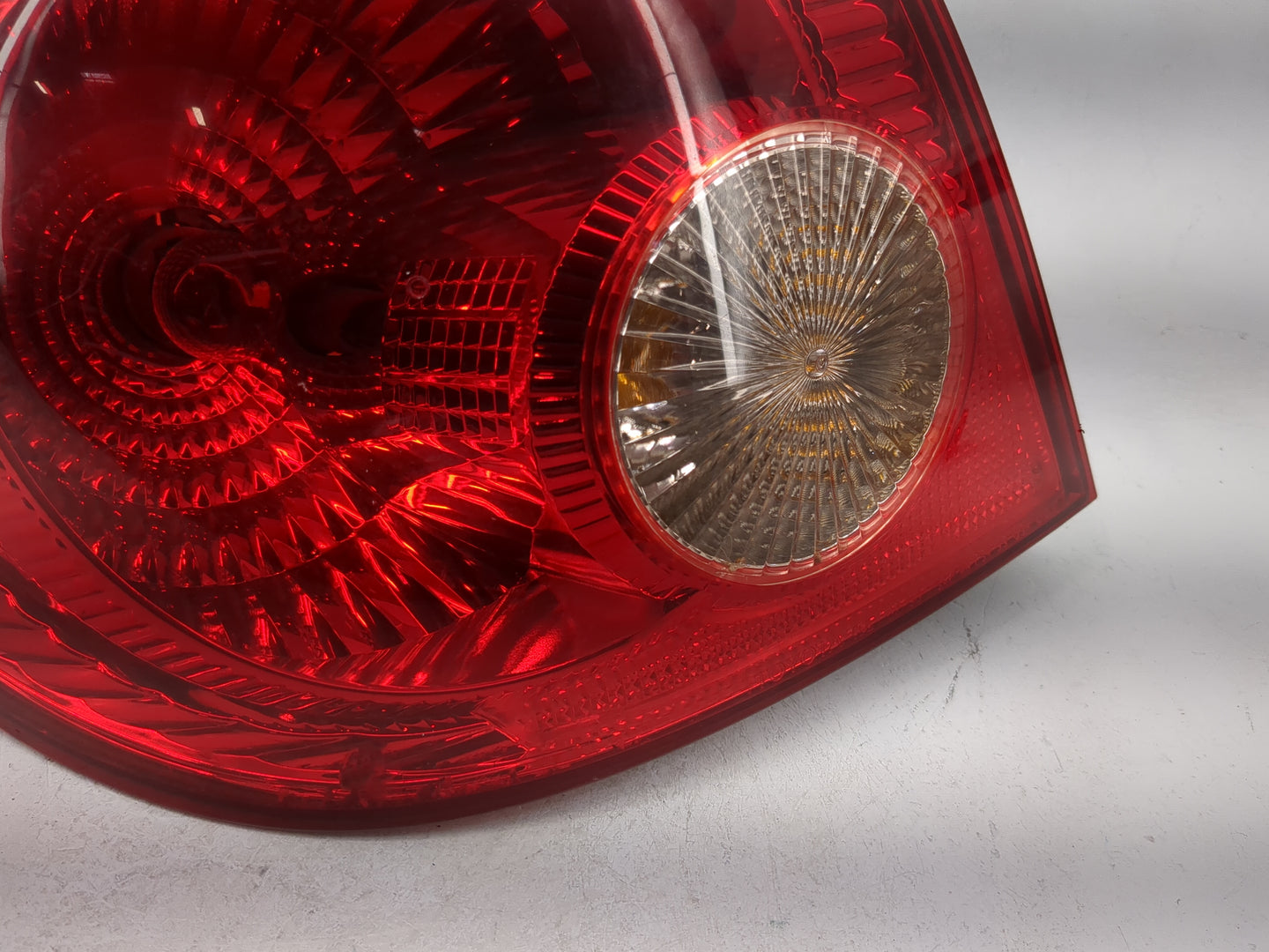2004-2008 Toyota Corolla Tail Light Assembly Driver Left OEM Fits Fits 2004 2005 2006 2007 2008 OEM Used Auto Parts - Oemuse