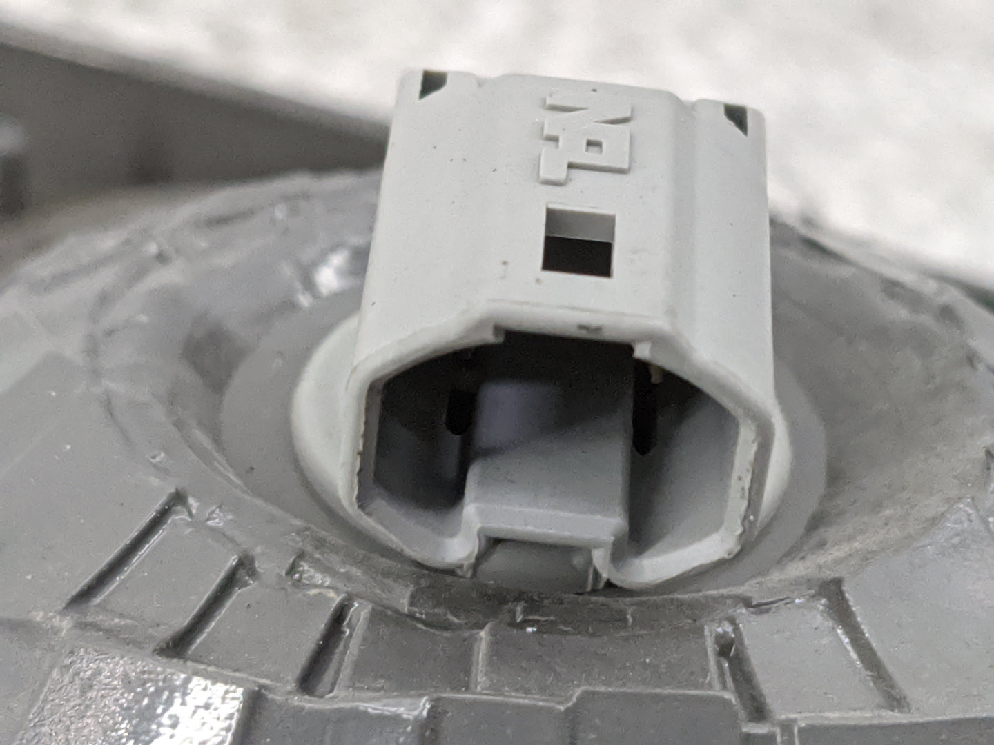 2003-2008 Toyota Corolla Driver Left Side Deck Lid Mounted Tail Light 1479863 - Oemusedautoparts1.com