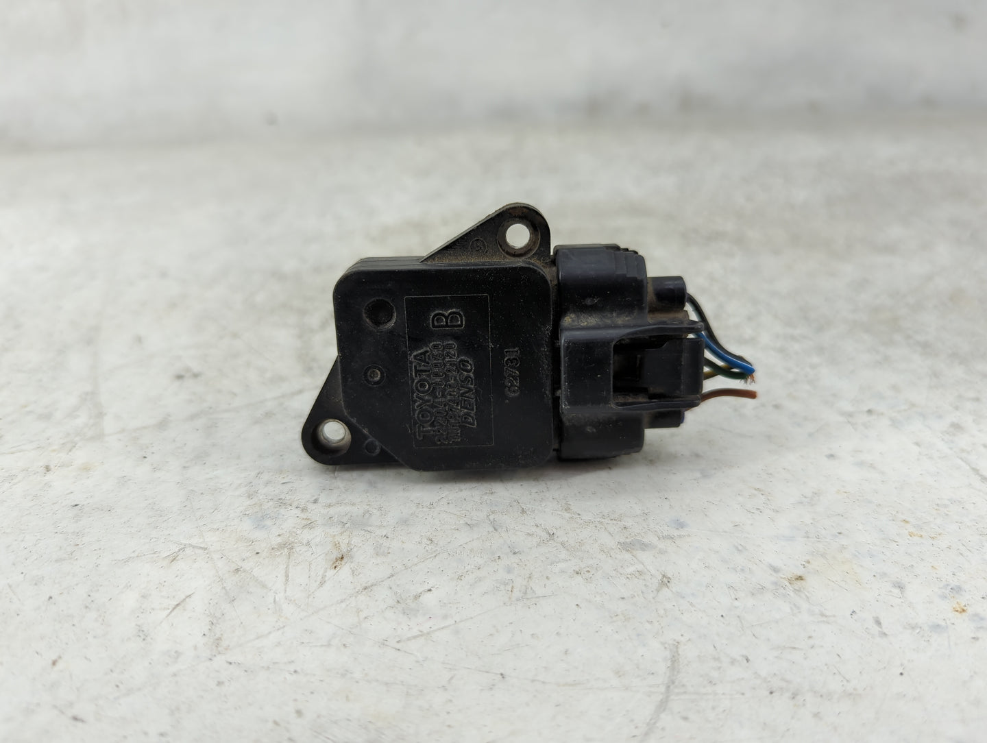 2003-2008 Toyota Corolla Mass Air Flow Meter Maf 1489687 - Oemusedautoparts1.com