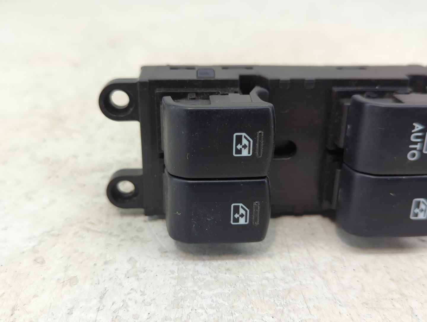 2003-2008 Toyota Corolla Master Power Window Switch Replacement Driver Side Left P/N:83071AJ21A 2282 Fits OEM Used Auto Part