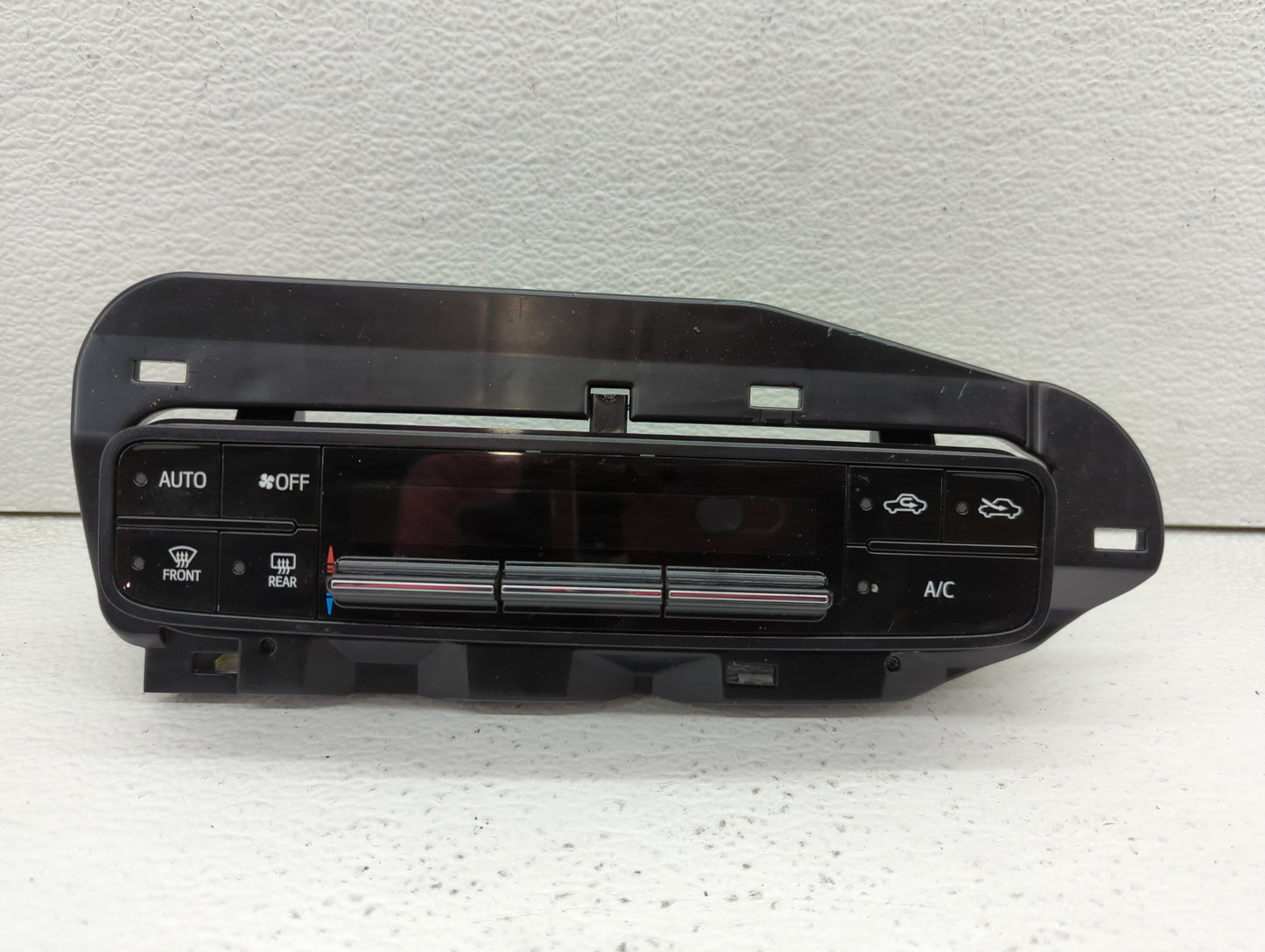 2017-2019 Toyota Corolla Climate Control Module Temperature AC/Heater Replacement P/N:75K114 Fits Fits 2017 2018 2019 OEM Us