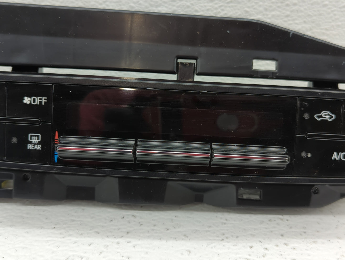 2017-2019 Toyota Corolla Climate Control Module Temperature AC/Heater Replacement P/N:75K114 Fits Fits 2017 2018 2019 OEM Us