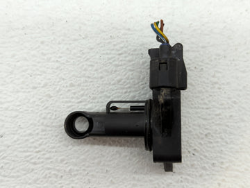 2003-2008 Toyota Corolla Mass Air Flow Meter Maf Sensor 555727 - Oemusedautoparts1.com