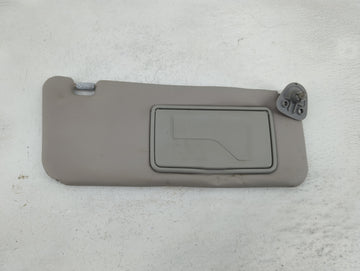 2004-2007 Toyota Highlander Sun Visor Shade Replacement Passenger Right Mirror Fits Fits 2004 2005 2006 2007 OEM Used Auto Parts