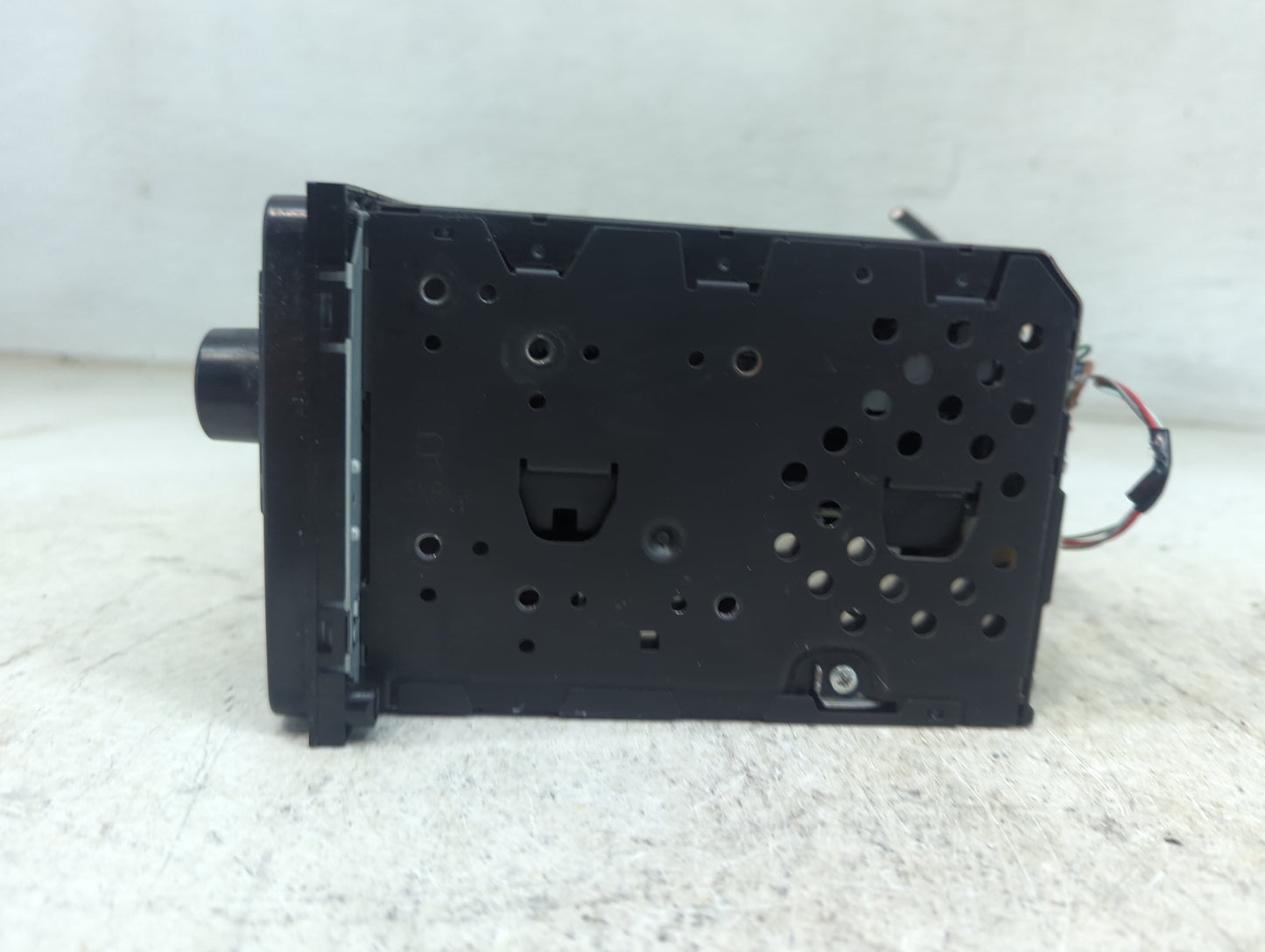 2004-2007 Toyota Highlander Radio AM FM Cd Player Receiver Replacement P/N:86120-52241 122000-44310101 Fits OEM Used Auto Pa