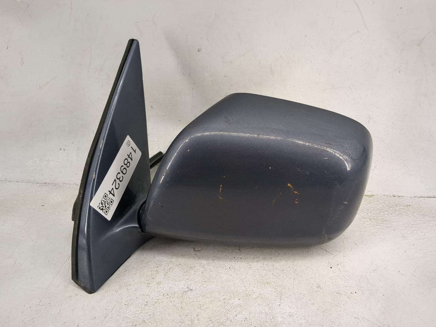 2001-2007 Toyota Highlander Driver Side View Mirror - Left Door Mirror OEM Used - Oemusedautoparts1.com