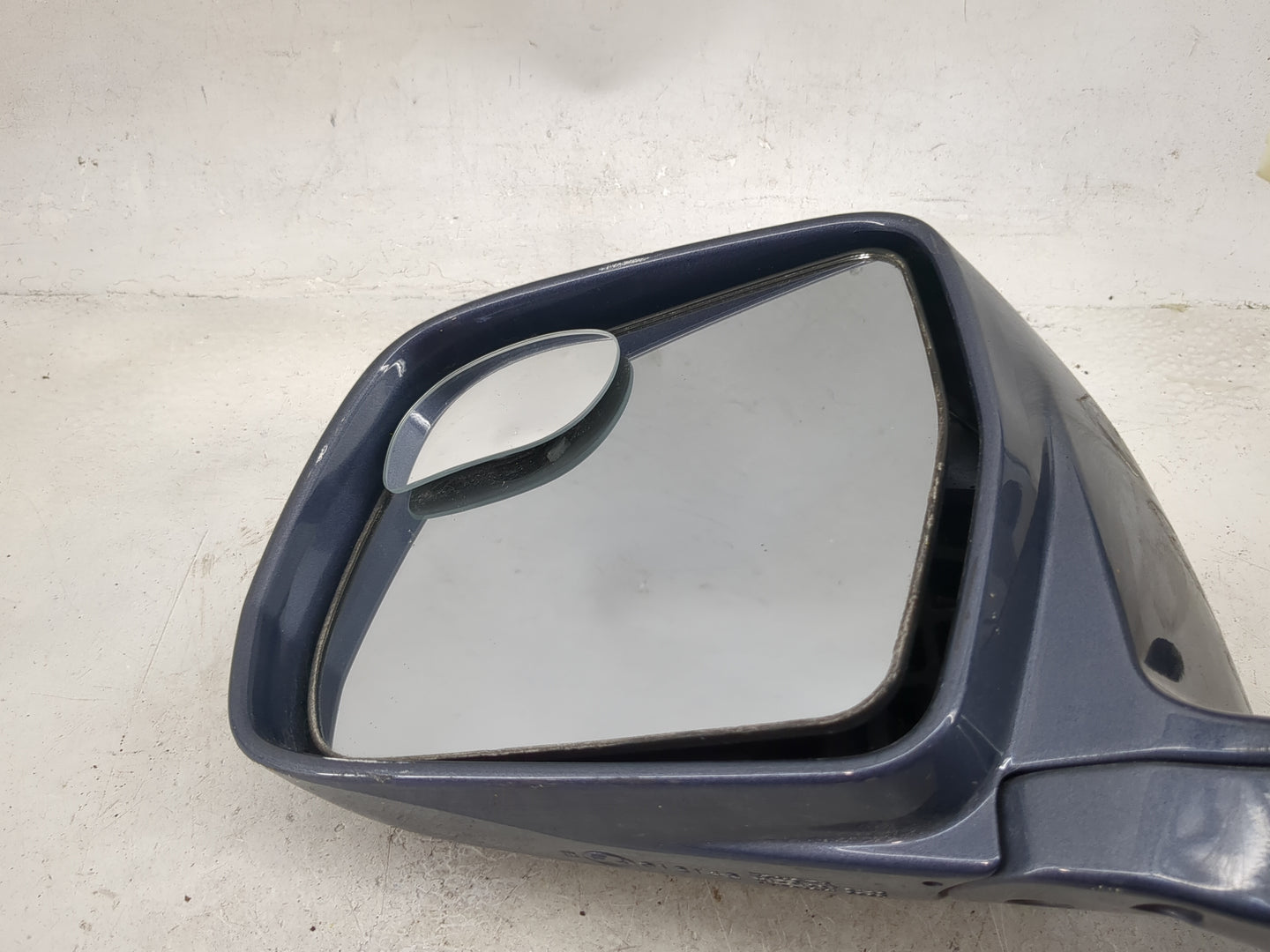 2001-2007 Toyota Highlander Driver Side View Mirror - Left Door Mirror OEM Used - Oemusedautoparts1.com