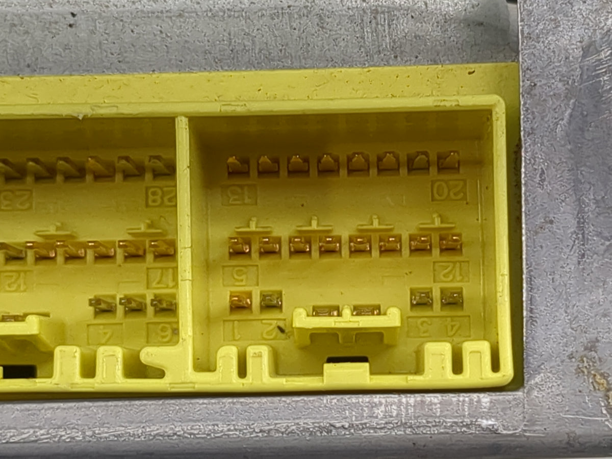 2005-2007 Toyota Highlander Safety Restraint Srs Airbag Control Module - Oemusedautoparts1.com