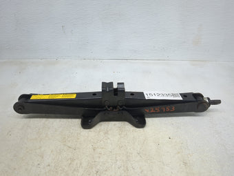 compare product 2007 Toyota Highlander Spare Scissor Car Jack