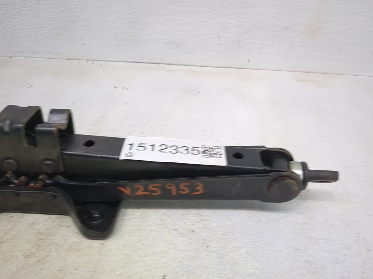 2007 Toyota Highlander Spare Scissor Car Jack - Oemusedautoparts1.com