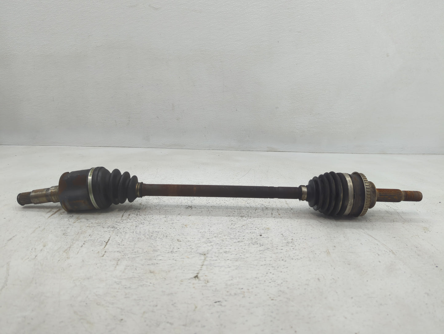 2004-2007 Toyota Highlander Axle Shaft Front Driver Cv C/v - Oemusedautoparts1.com