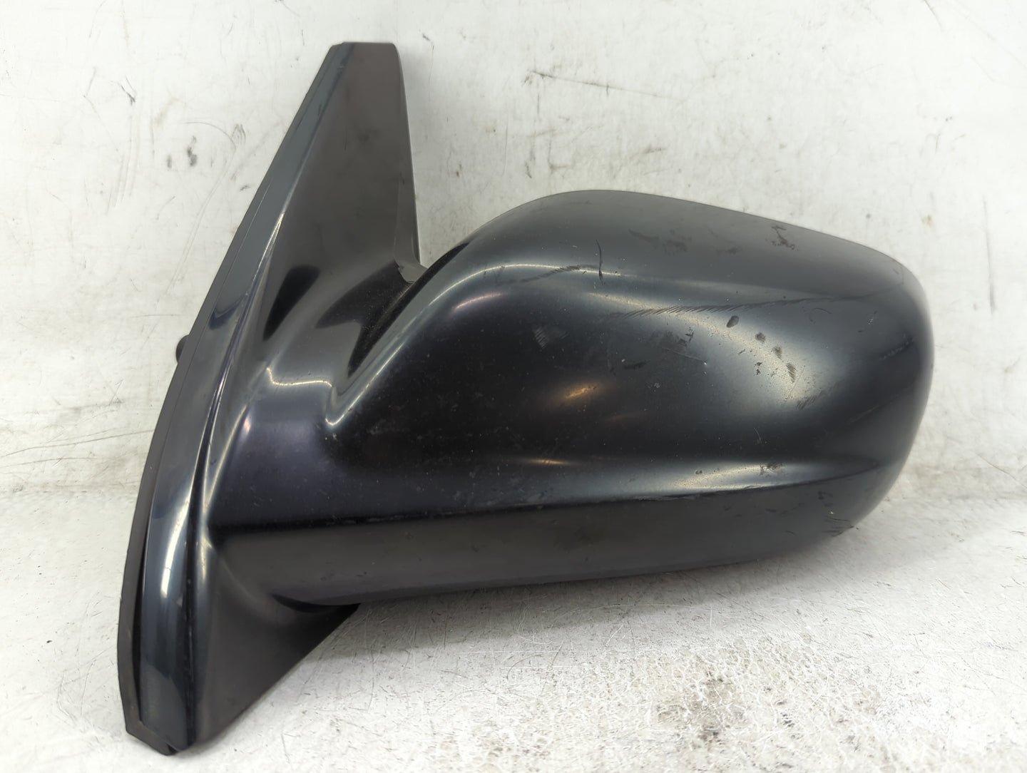 2003-2008 Toyota Matrix Driver Side View Mirror - Left Door Mirror OEM Used - Oemusedautoparts1.com