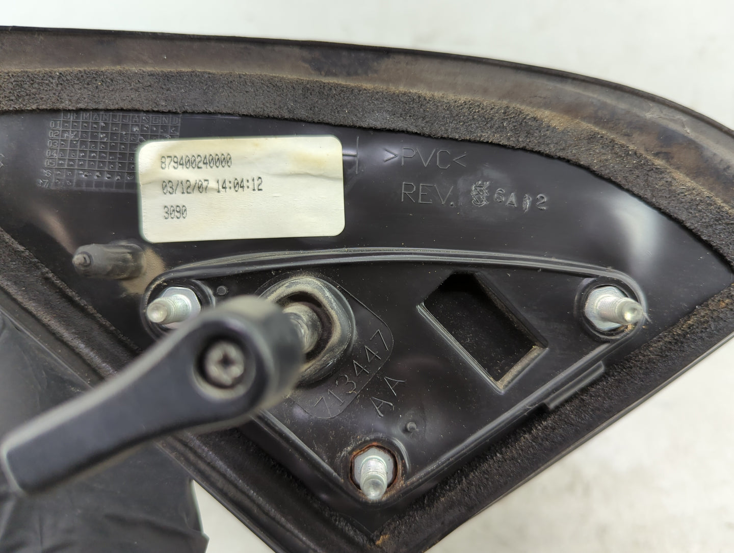 2003-2008 Toyota Matrix Driver Side View Mirror - Left Door Mirror OEM Used - Oemusedautoparts1.com