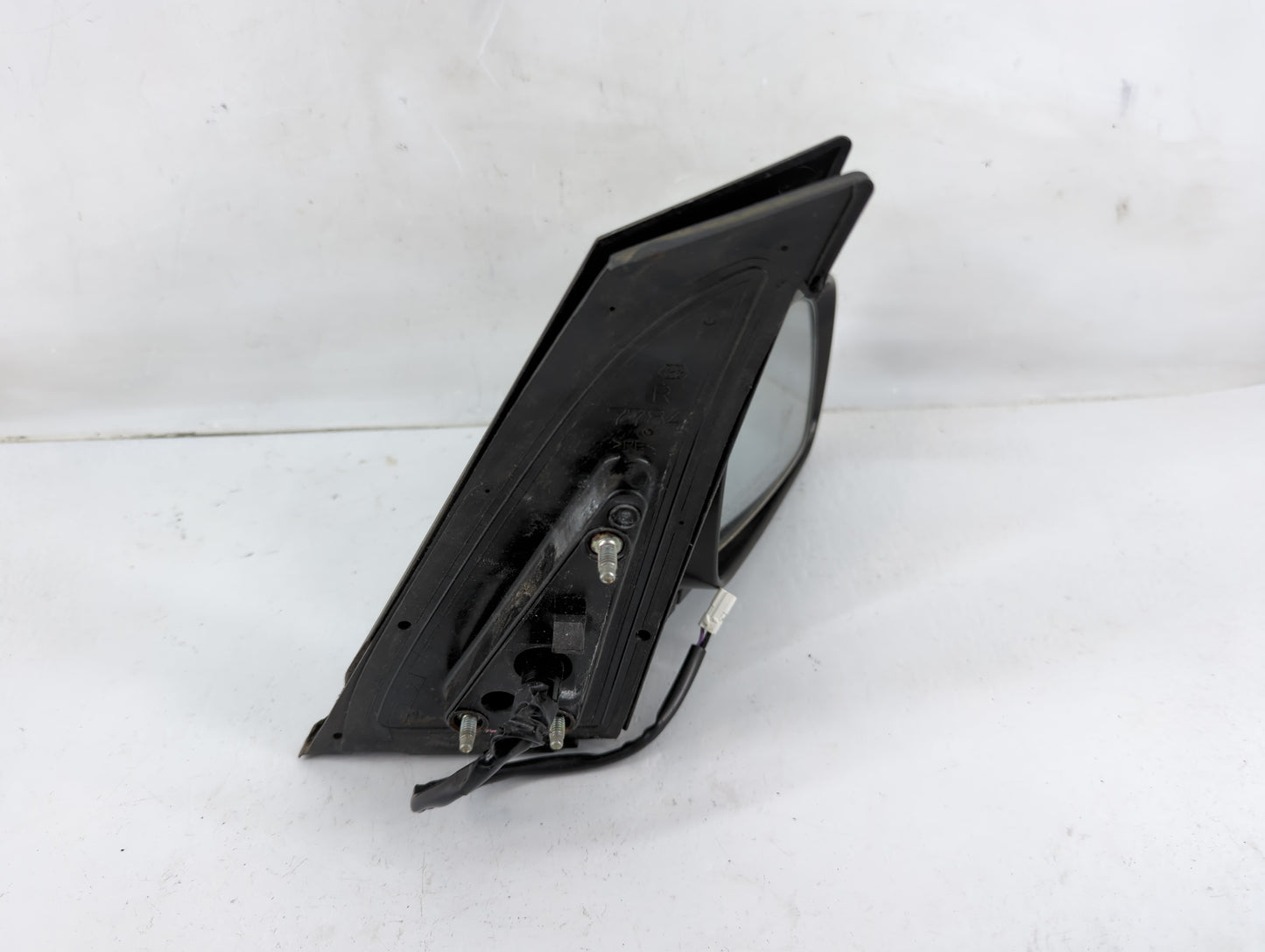2004-2009 Toyota Prius Passenger Right Side View Manual Door Mirror - Oemusedautoparts1.com