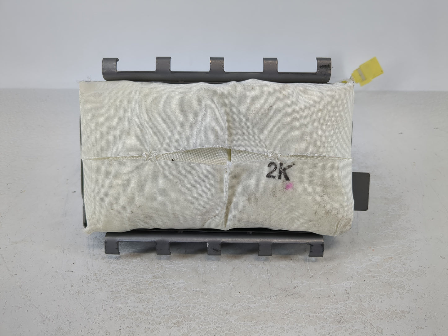 2006-2009 Toyota Prius Air Bag Passenger Right Dashboard OEM P/N:k09725406p3j Fits Fits 2006 2007 2008 2009 OEM Used Auto Pa