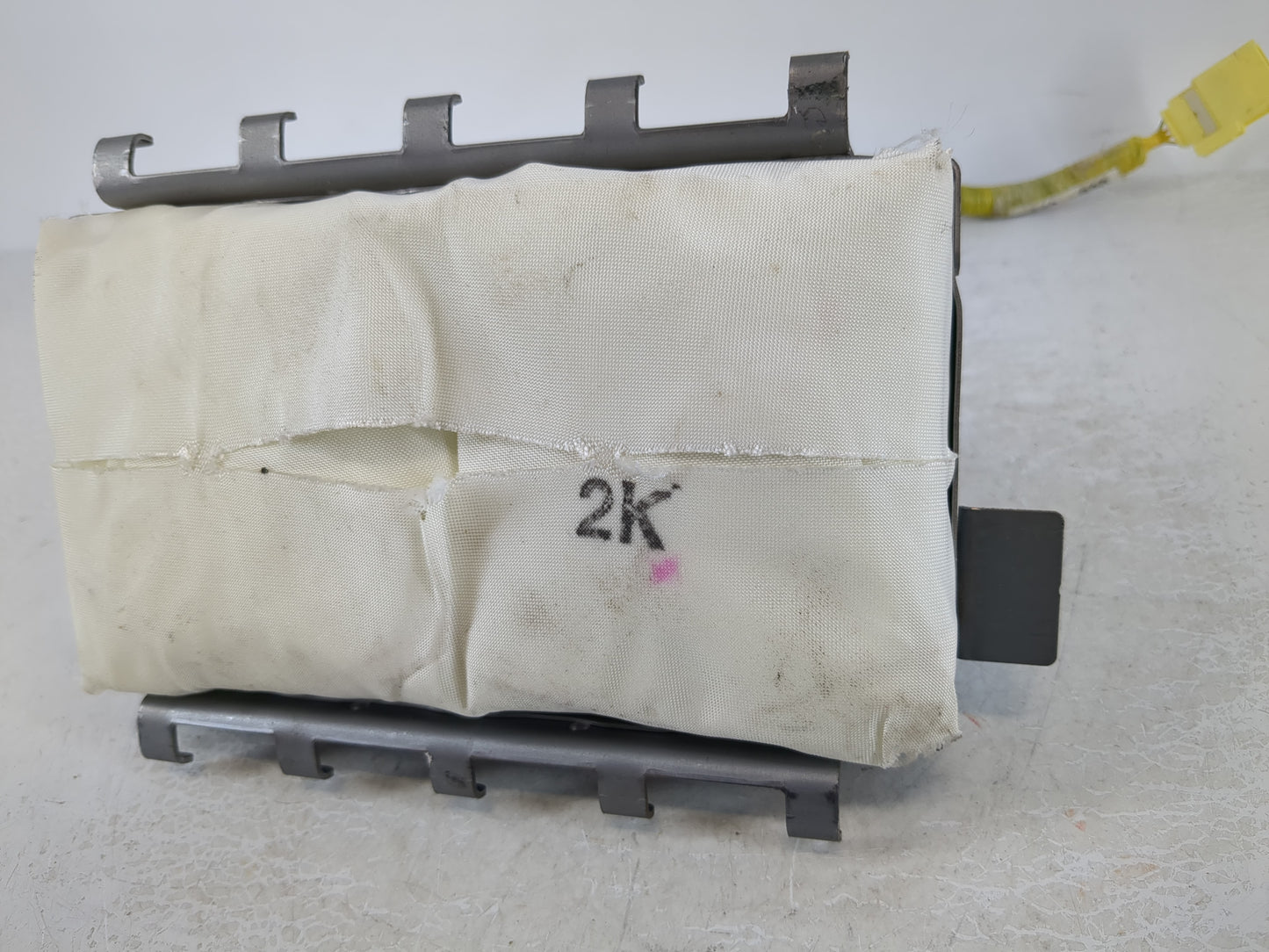 2006-2009 Toyota Prius Air Bag Passenger Right Dashboard OEM P/N:k09725406p3j Fits Fits 2006 2007 2008 2009 OEM Used Auto Pa