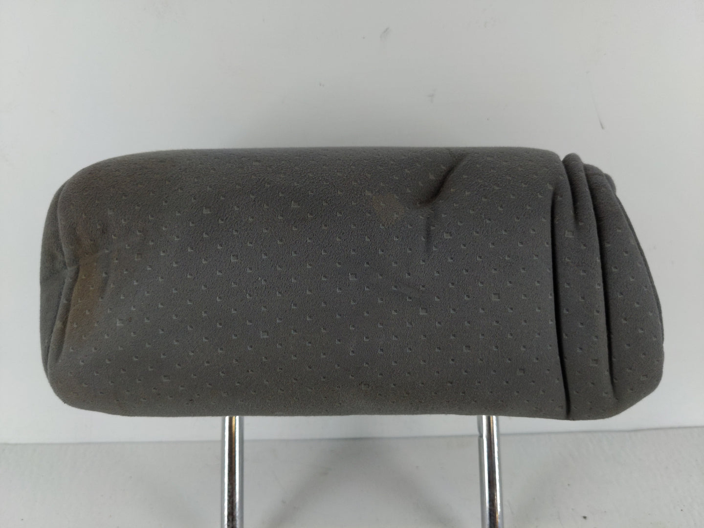 2006-2009 Toyota Prius Headrest Head Rest Rear Seat Fits Fits 2006 2007 2008 2009 OEM Used Auto Parts - Oemusedautoparts1.co