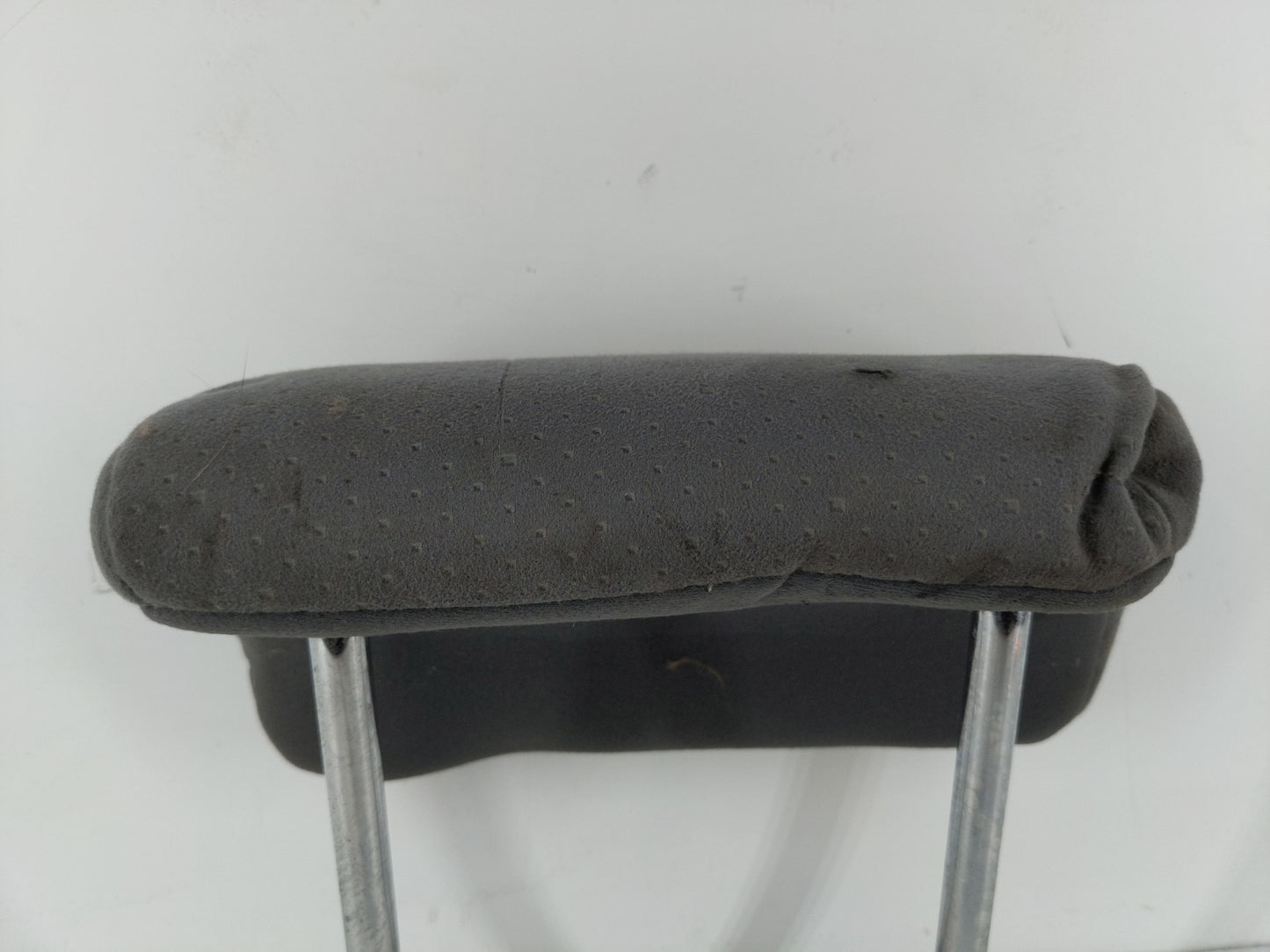 2006-2009 Toyota Prius Headrest Head Rest Rear Seat Fits Fits 2006 2007 2008 2009 OEM Used Auto Parts - Oemusedautoparts1.co