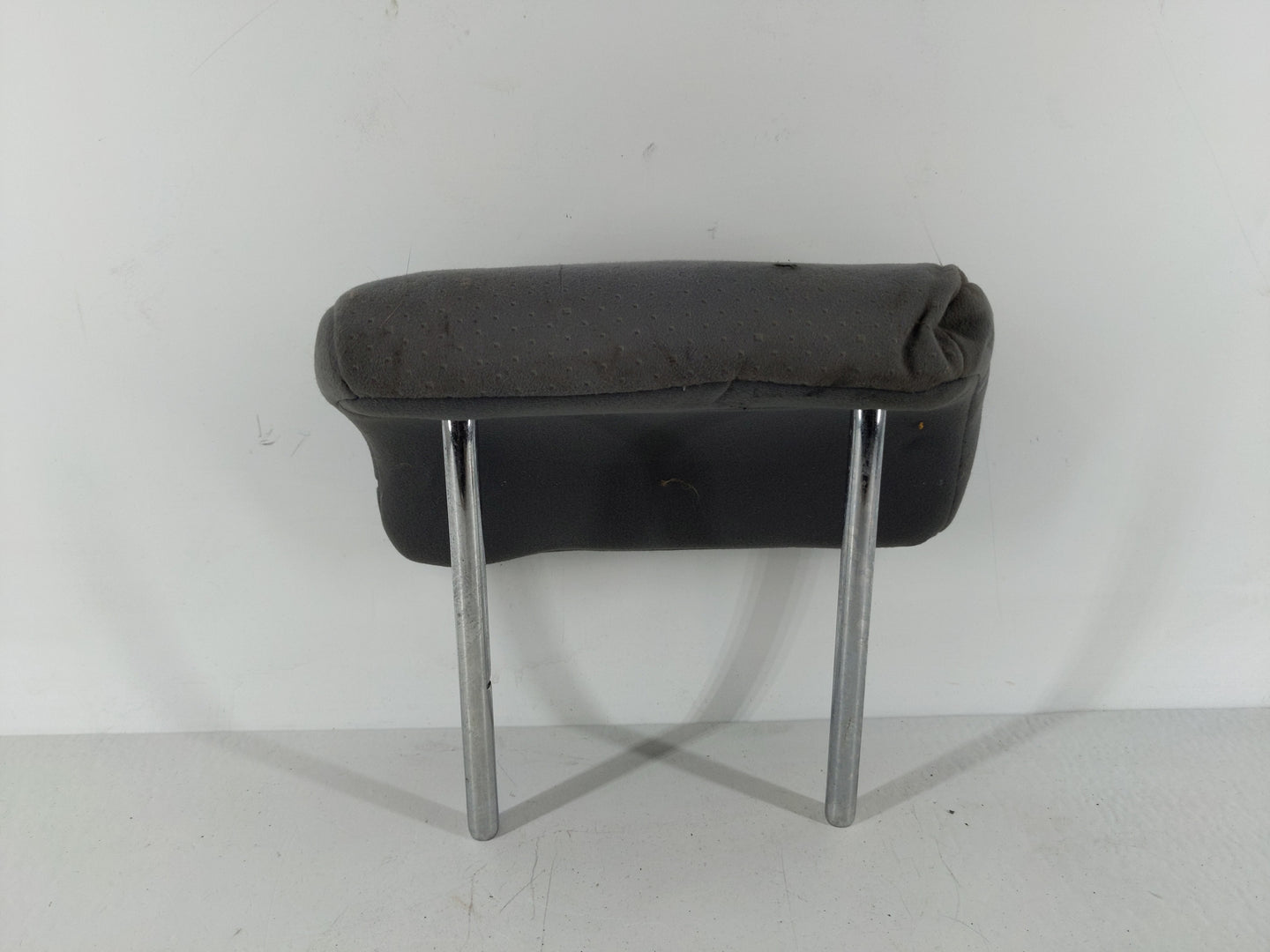 2006-2009 Toyota Prius Headrest Head Rest Rear Seat Fits Fits 2006 2007 2008 2009 OEM Used Auto Parts - Oemusedautoparts1.co