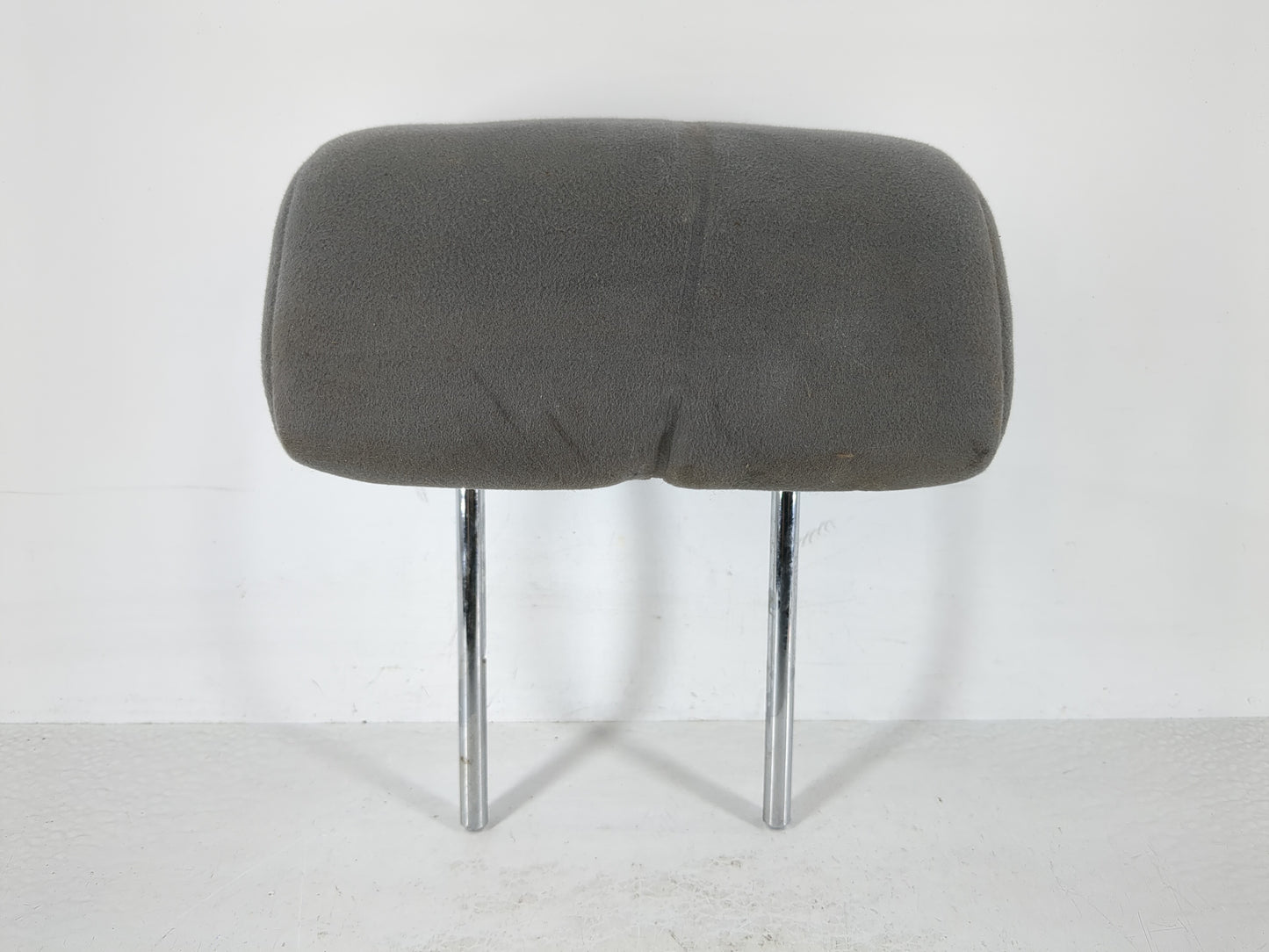 2006-2009 Toyota Prius Headrest Head Rest Rear Center Seat Fits Fits 2006 2007 2008 2009 OEM Used Auto Parts - Oemusedautopa