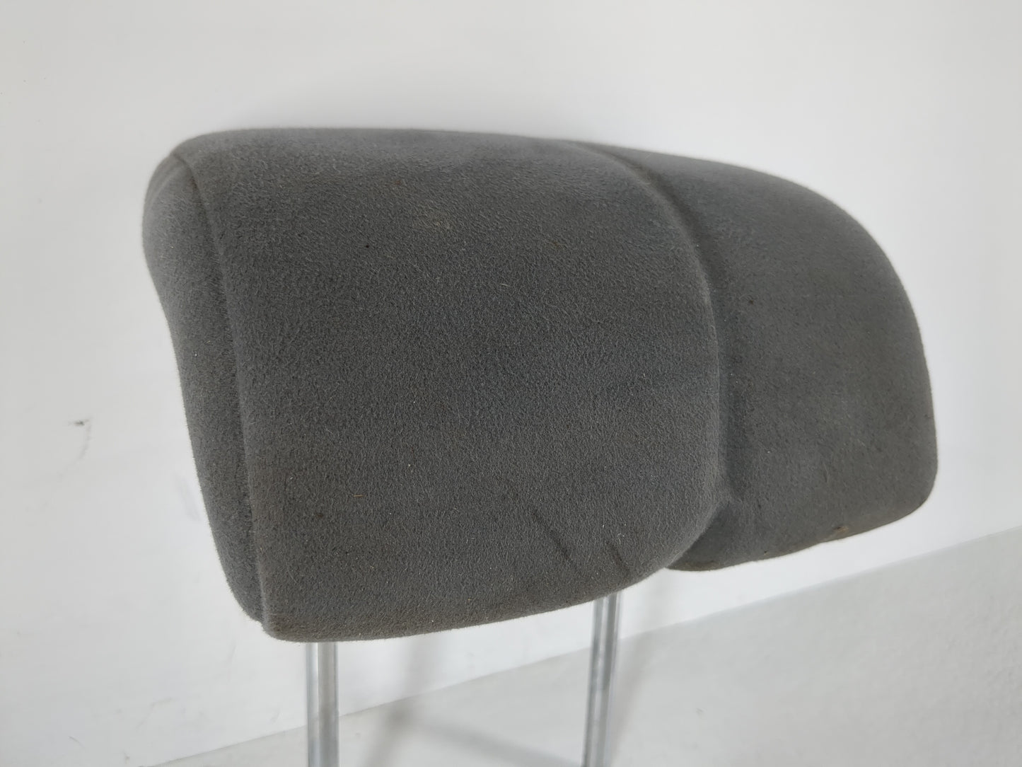 2006-2009 Toyota Prius Headrest Head Rest Rear Center Seat Fits Fits 2006 2007 2008 2009 OEM Used Auto Parts - Oemusedautopa