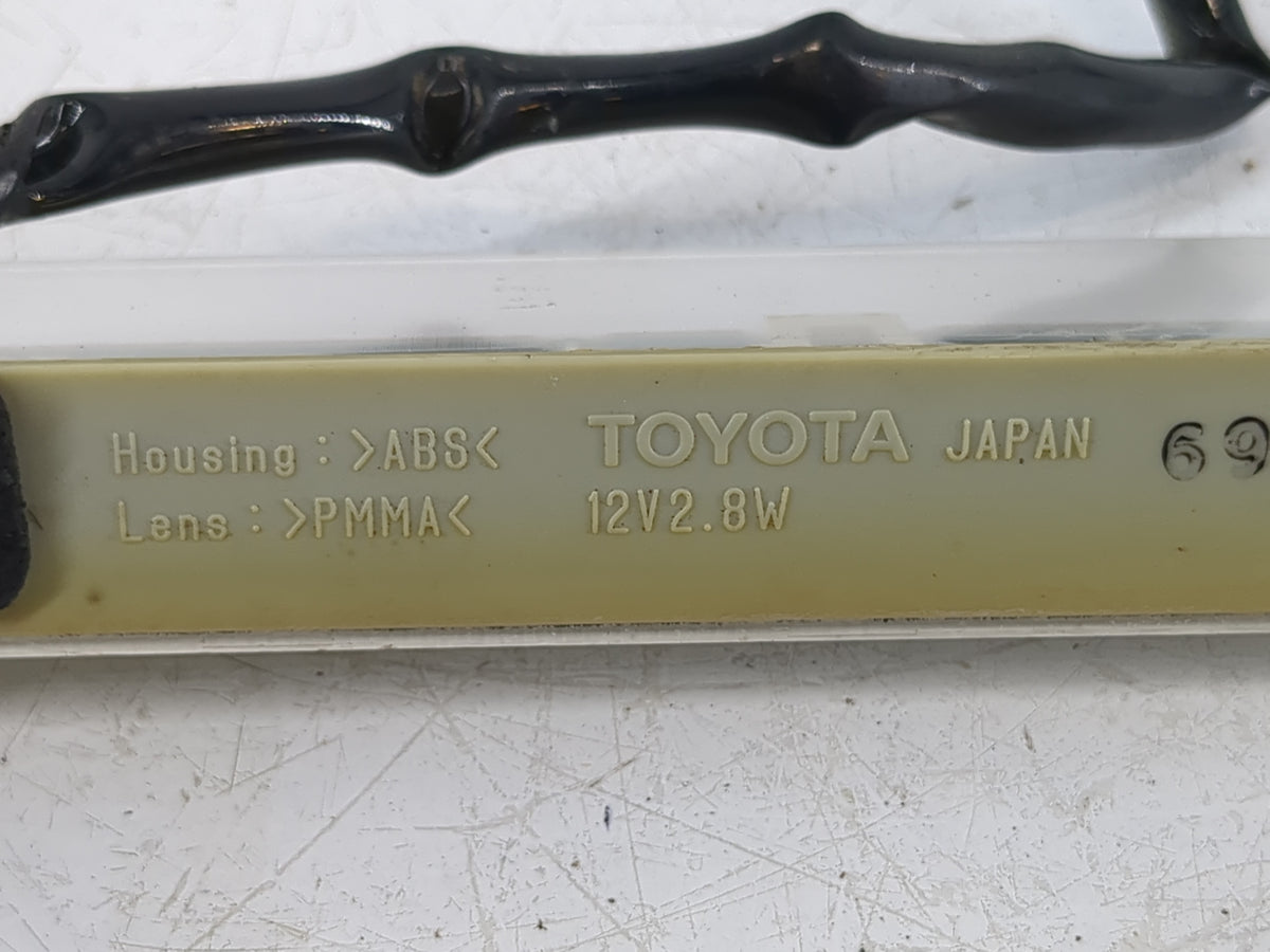 2007 Toyota Prius Third Brake Light Tail Light Fits OEM Used Auto Parts - Oemusedautoparts1.com