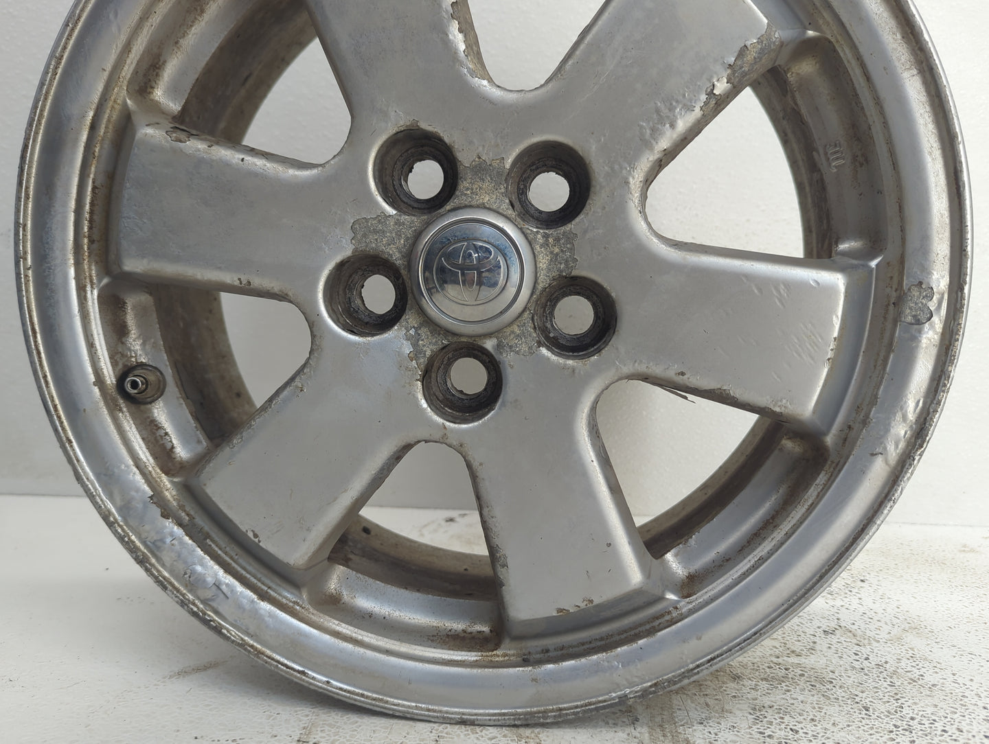 2004-2009 Toyota Prius Oem Wheel Rim 1092324 - Oemusedautoparts1.com