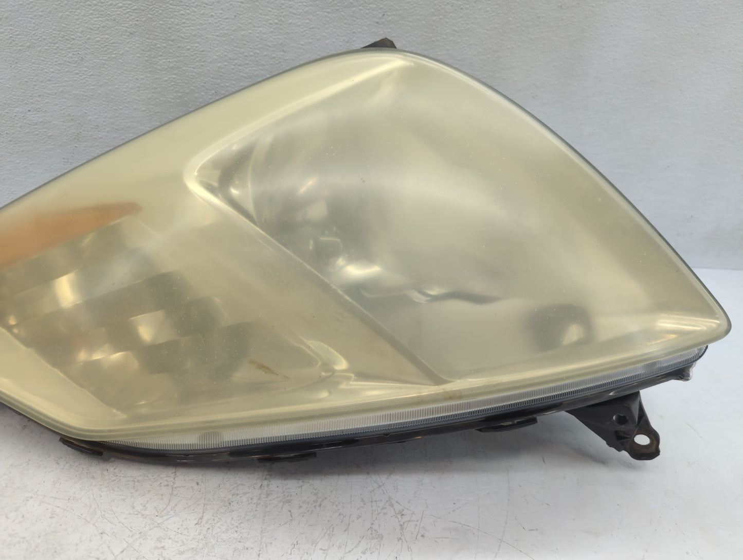 2005-2009 Toyota Prius Driver Left Oem Head Light Headlight Lamp - Oemusedautoparts1.com