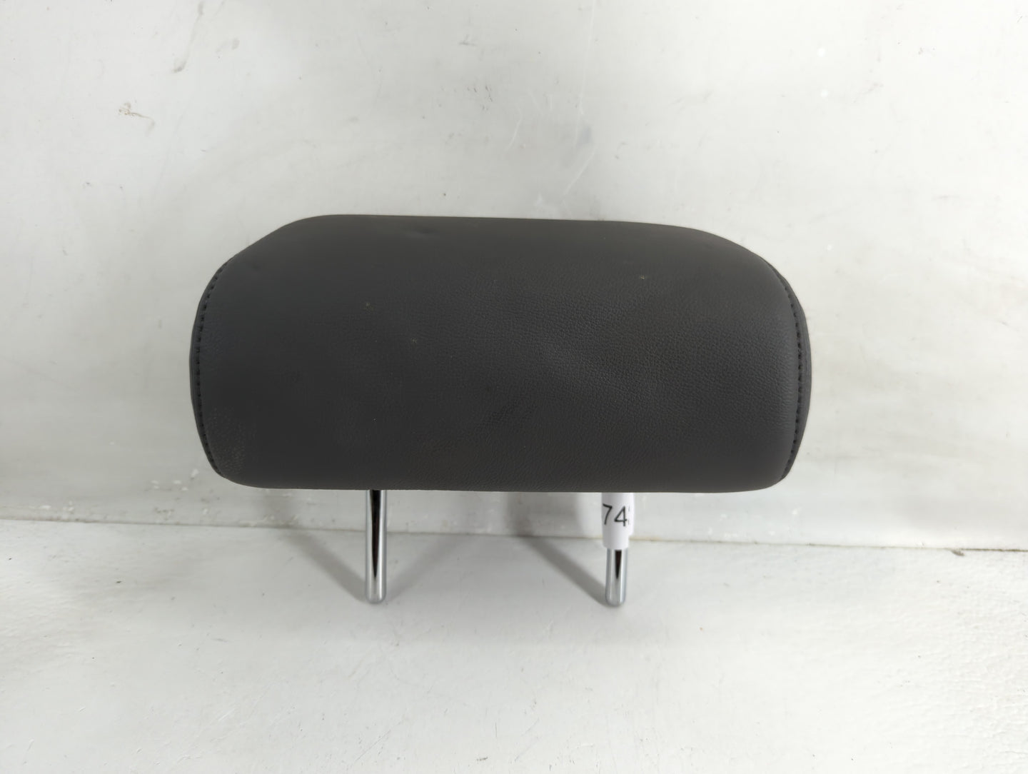 2007 Toyota Prius Headrest Head Rest Rear Seat Fits OEM Used Auto Parts - Oemusedautoparts1.com