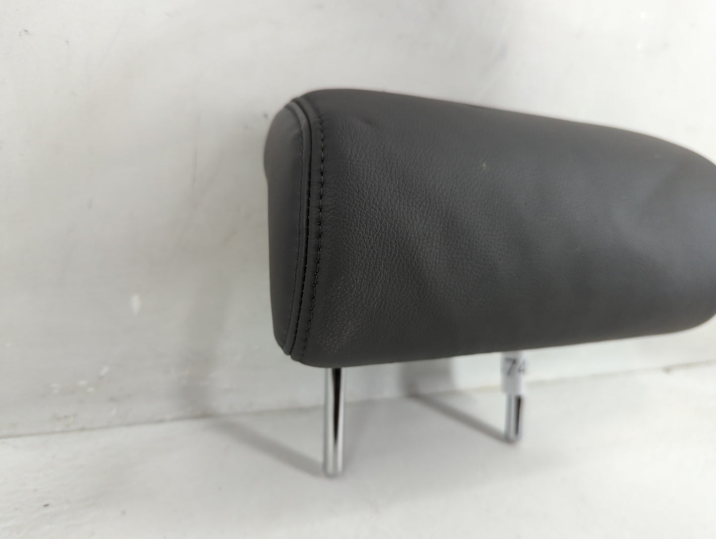 2007 Toyota Prius Headrest Head Rest Rear Seat Fits OEM Used Auto Parts - Oemusedautoparts1.com