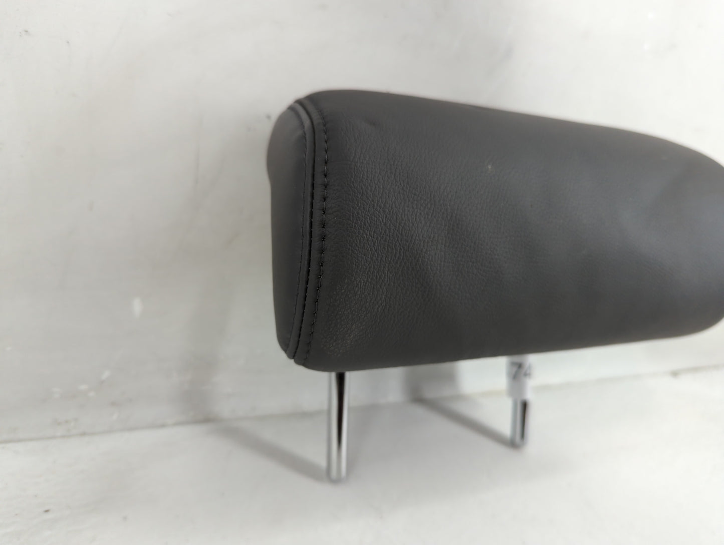 2007 Toyota Prius Headrest Head Rest Rear Seat Fits OEM Used Auto Parts - Oemusedautoparts1.com