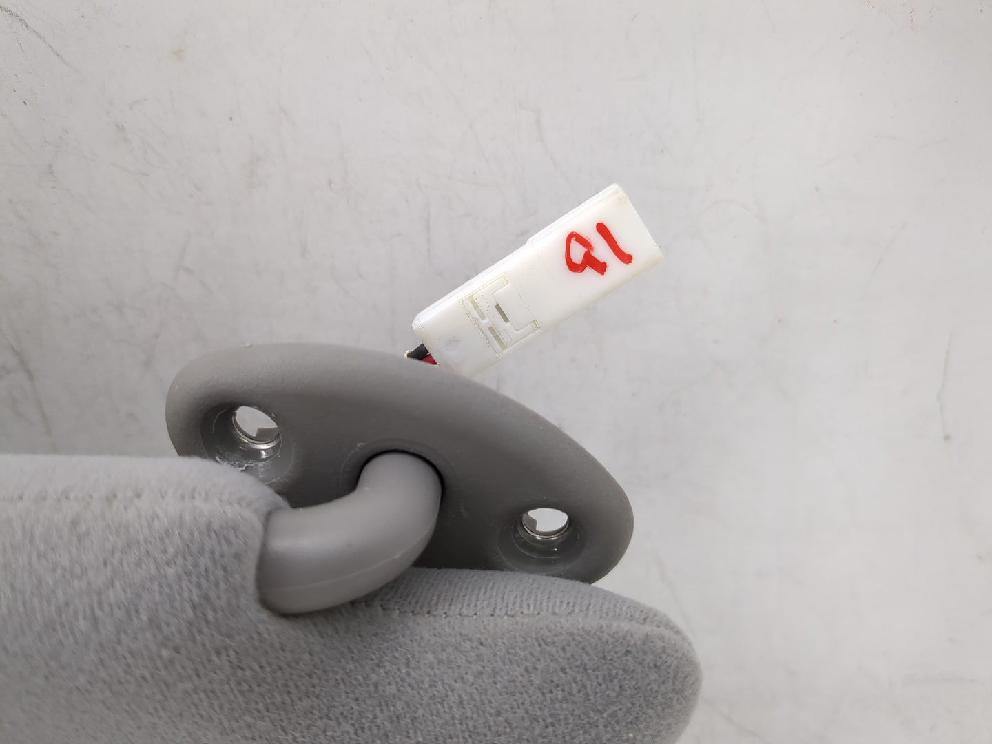 2006-2009 Toyota Prius Sun Visor Shade Replacement Driver Left Mirror Fits Fits 2006 2007 2008 2009 OEM Used Auto Parts - Oe