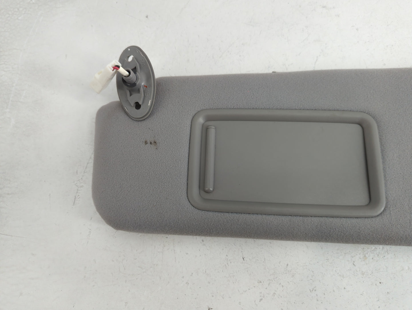 2006-2009 Toyota Prius Sun Visor Shade Replacement Driver Left Mirror Fits Fits 2006 2007 2008 2009 OEM Used Auto Parts - Oe