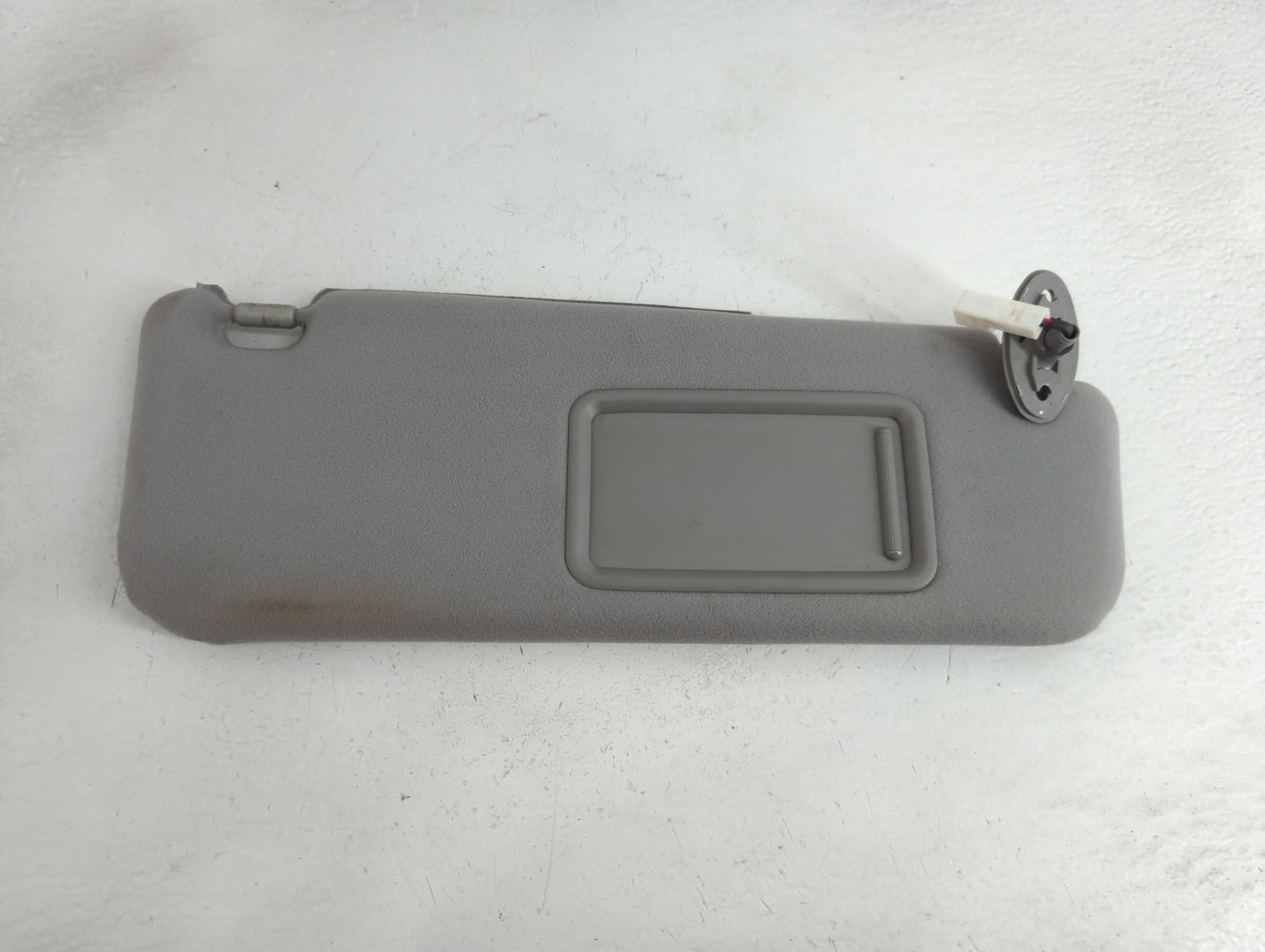 2006-2009 Toyota Prius Sun Visor Shade Replacement Passenger Right Mirror Fits Fits 2006 2007 2008 2009 OEM Used Auto Parts 