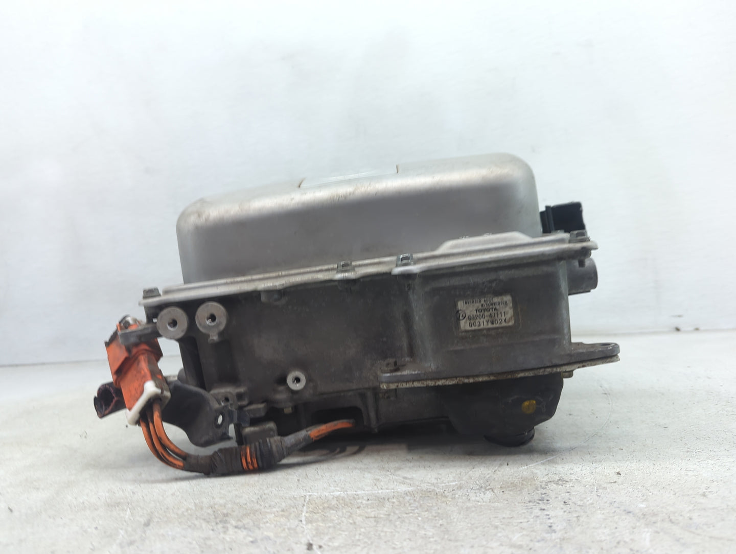 2007-2009 Toyota Prius Hybrid DC Synergy Drive Power Inverter P/N:G9270-47040 Fits Fits 2007 2008 2009 OEM Used Auto Parts -