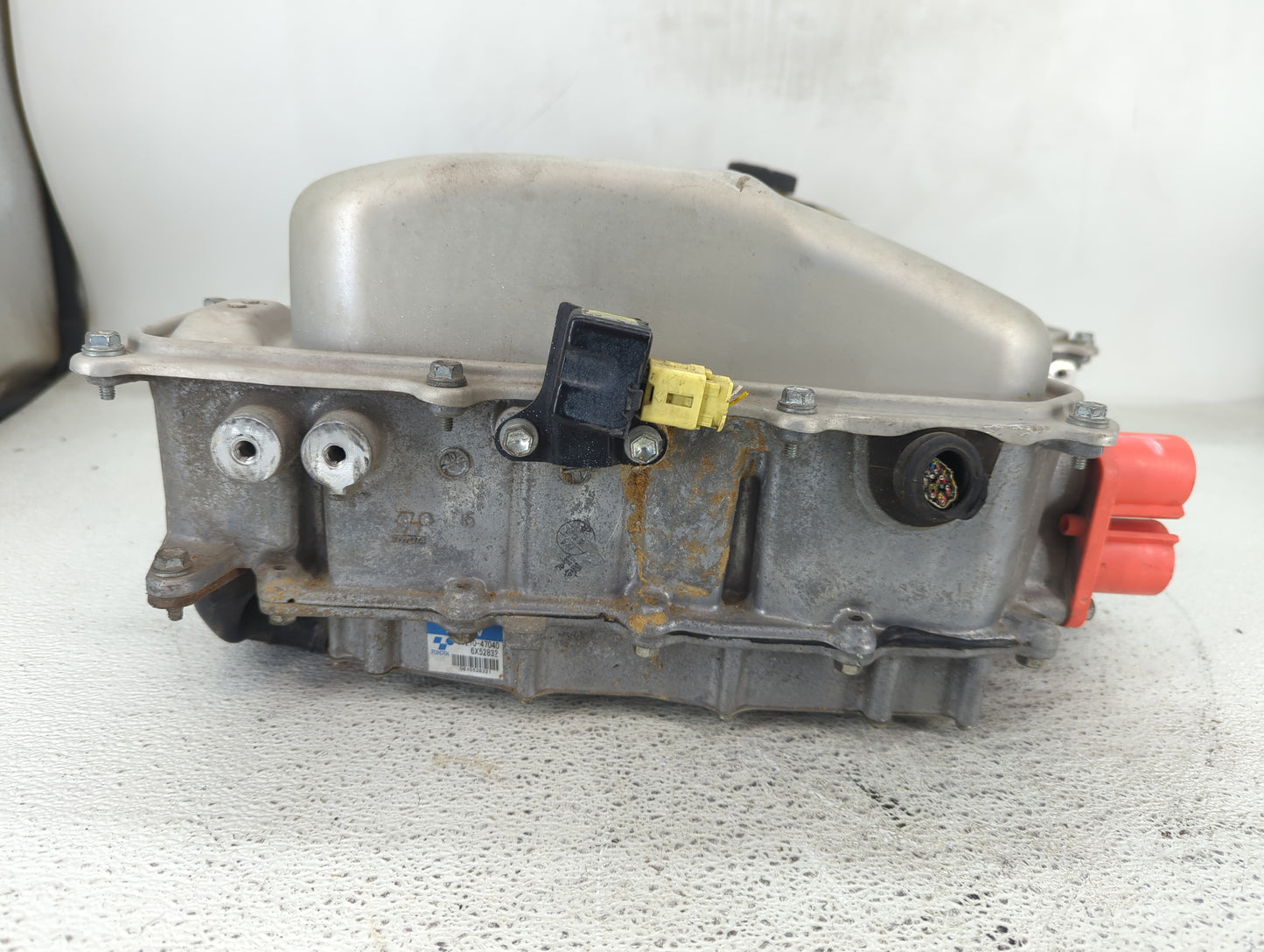 2004-2007 Toyota Prius Hybrid DC Synergy Drive Power Inverter P/N:G9200-47120 Fits Fits 2004 2005 2006 2007 OEM Used Auto Pa