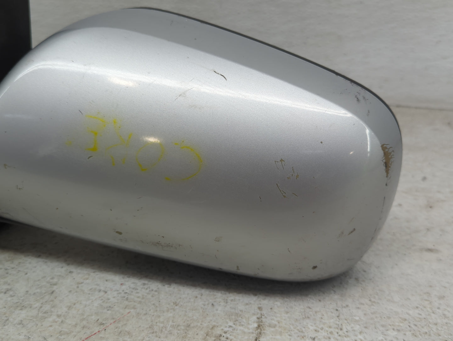 2004-2009 Toyota Prius Passenger Side View Mirror - Right Door Mirror OEM Used - Oemusedautoparts1.com