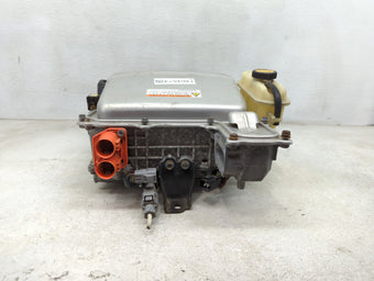 compare product 2004-2007 Toyota Prius Hybrid DC Synergy Drive Power Inverter P/N:QD18WC455 G9200-47120 Fits Fits 2004 2005 2006 2007 OEM Used Auto Parts