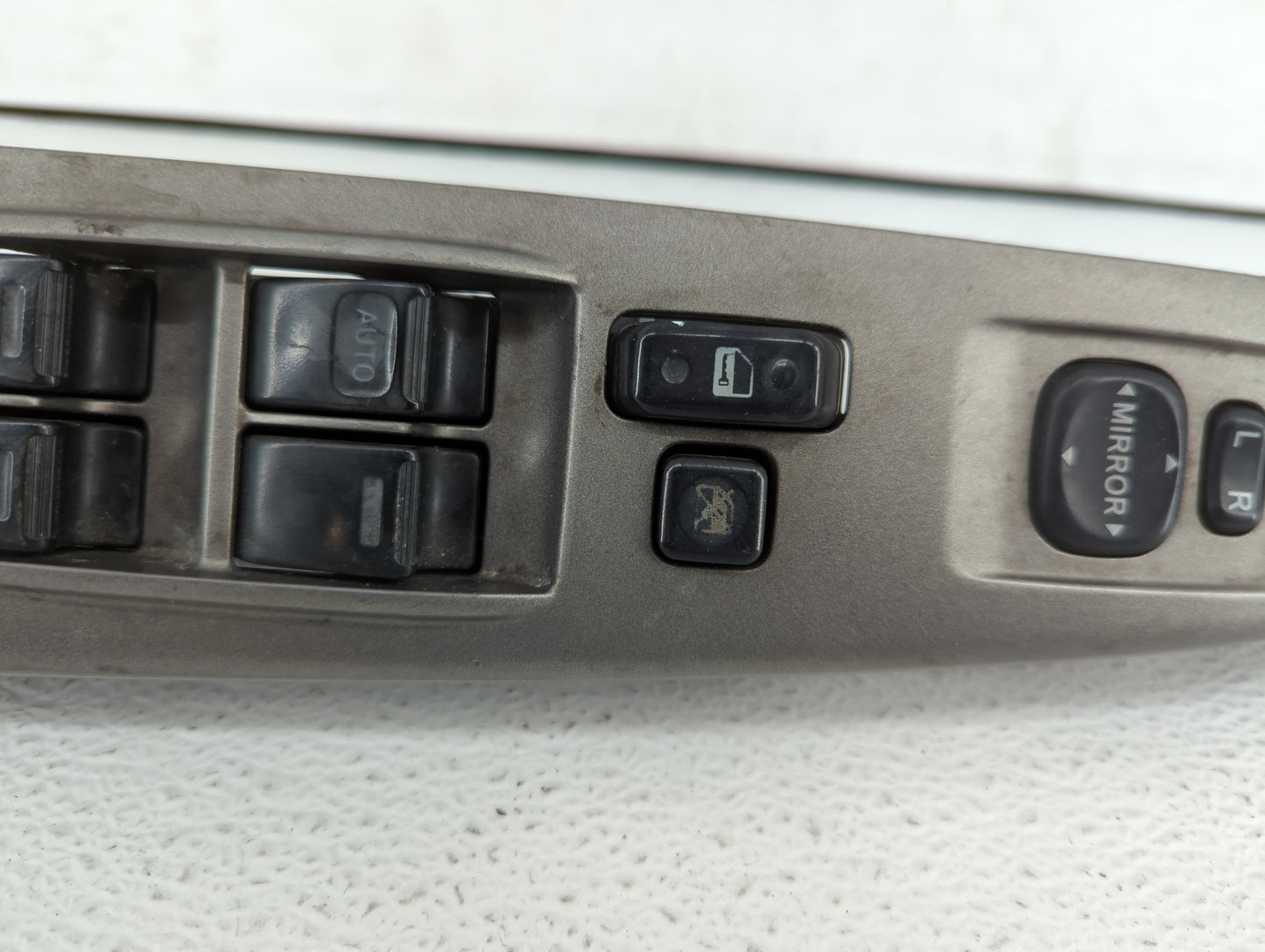 2004-2009 Toyota Prius Master Power Window Switch Replacement Driver Side Left P/N:84820-47021 84820-47050 Fits OEM Used Aut