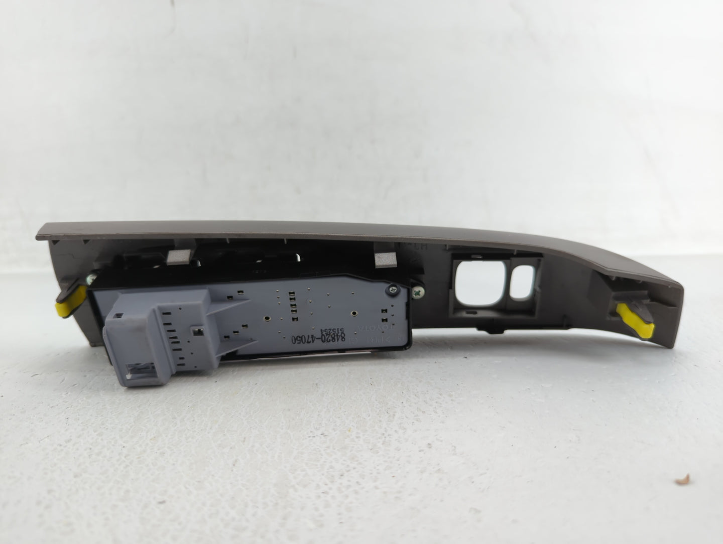 2004-2009 Toyota Prius Master Power Window Switch Replacement Driver Side Left P/N:84820-47050 74231-47090 Fits OEM Used Aut