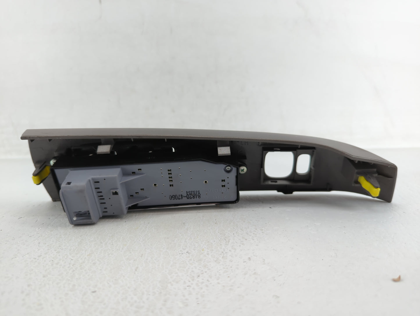 2004-2009 Toyota Prius Master Power Window Switch Replacement Driver Side Left P/N:84820-47050 74231-47090 Fits OEM Used Aut