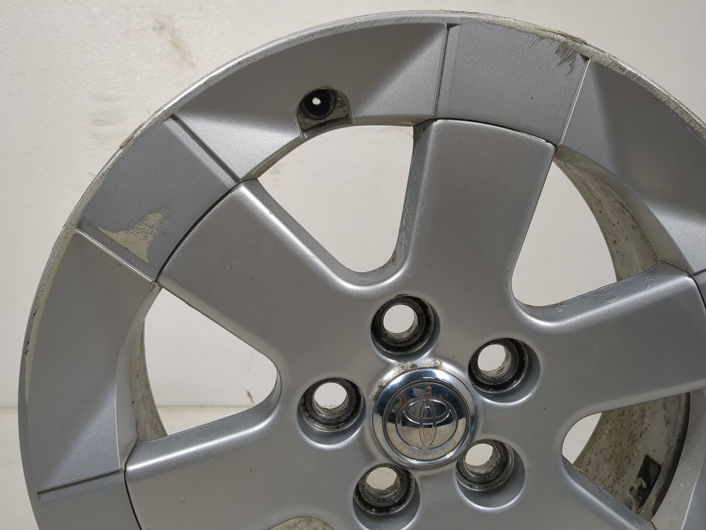 2004-2009 Toyota Prius Oem Wheel Rim - Oemusedautoparts1.com
