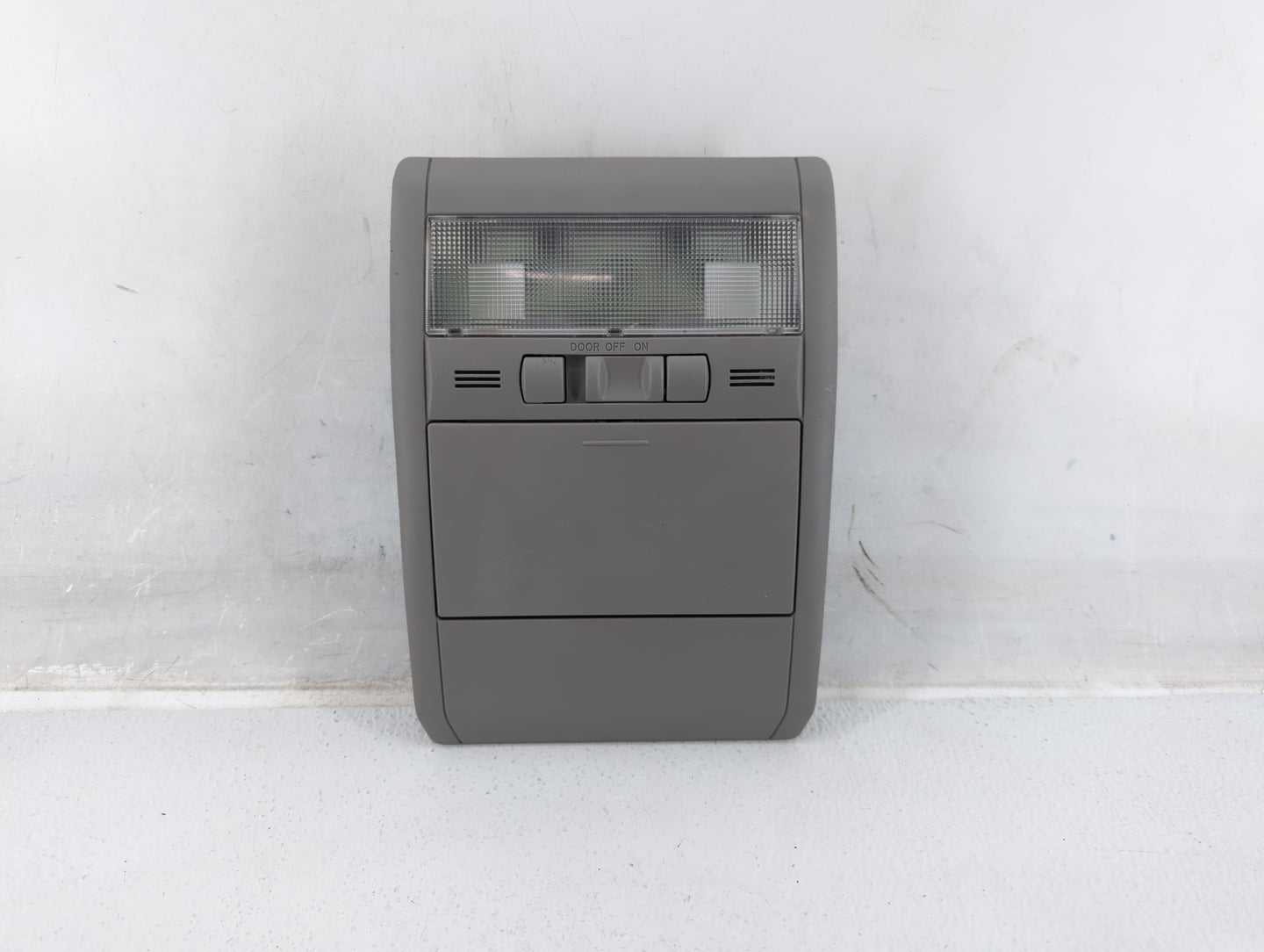 2007 Toyota Prius Overhead Roof Console - Oemusedautoparts1.com