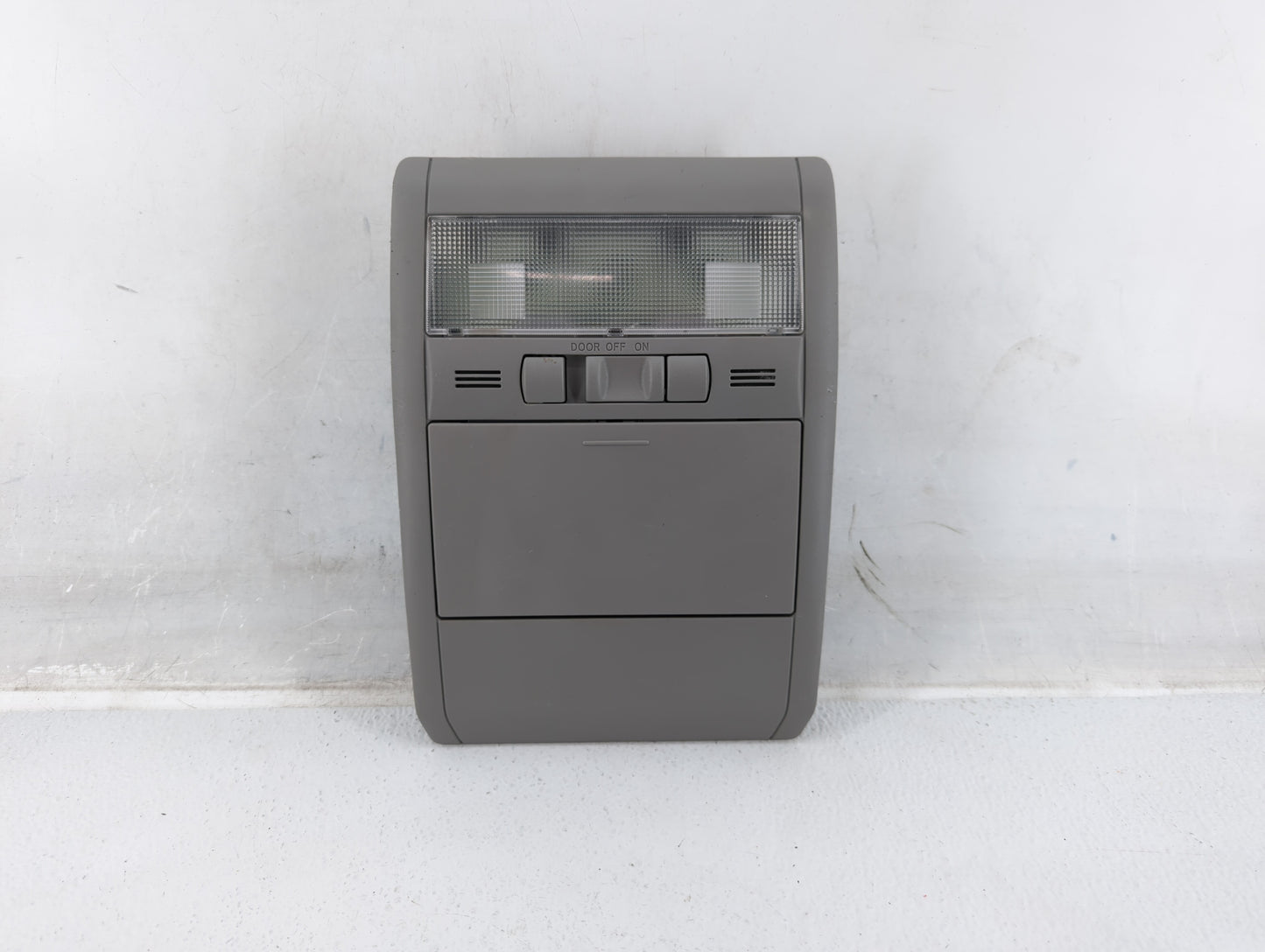 2007 Toyota Prius Overhead Roof Console - Oemusedautoparts1.com