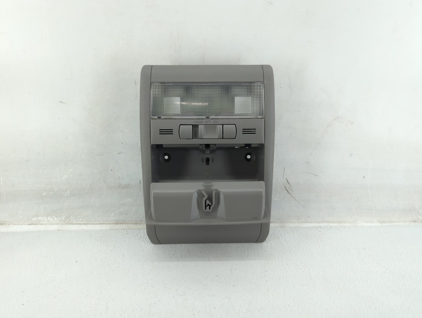 2007 Toyota Prius Overhead Roof Console - Oemusedautoparts1.com