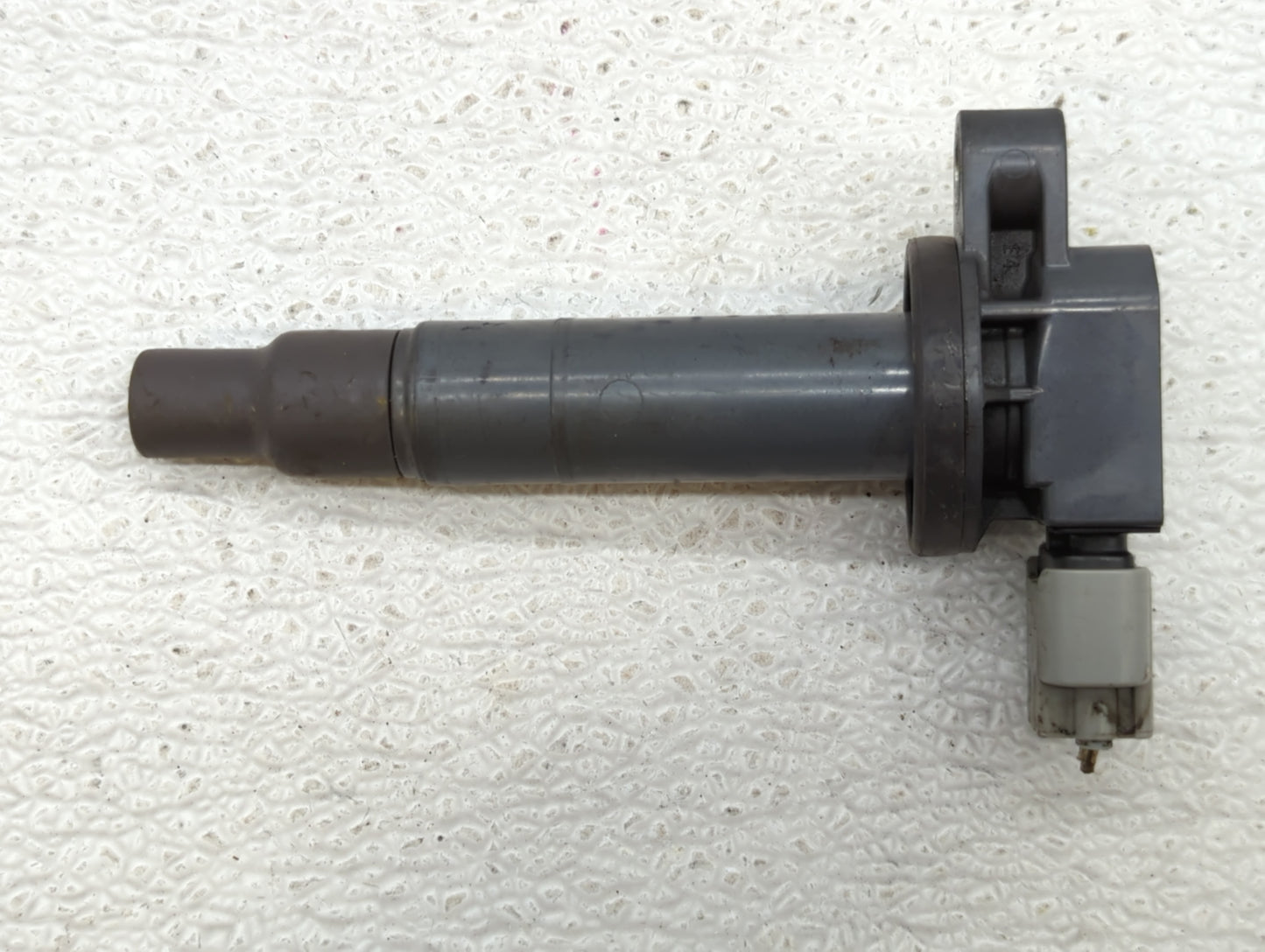 2001-2009 Toyota Prius Ignition Coil Igniter Pack - Oemusedautoparts1.com