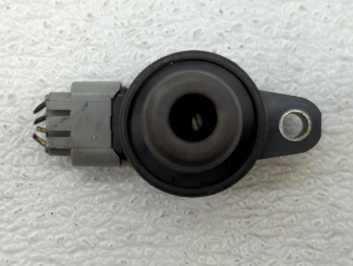 2001-2009 Toyota Prius Ignition Coil Igniter Pack - Oemusedautoparts1.com